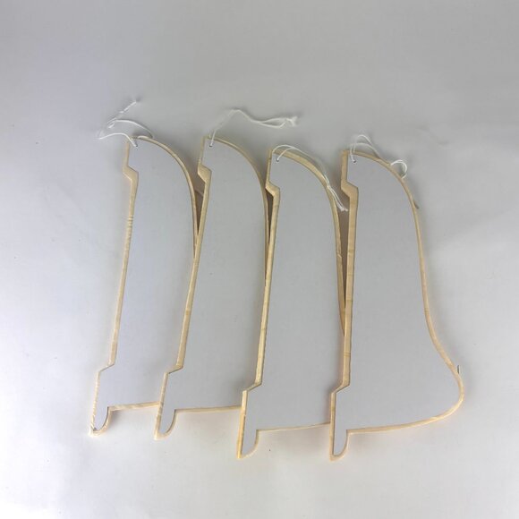 Elegant Wedding Decor Lot: 34 Honeycomb Bells & Just Married Banner - Picture 8 of 14